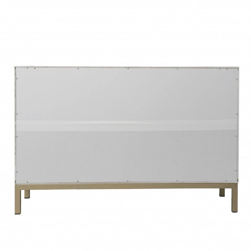 Aparador de Madera Blanca Tallado Geométricamente – 2 Puertas