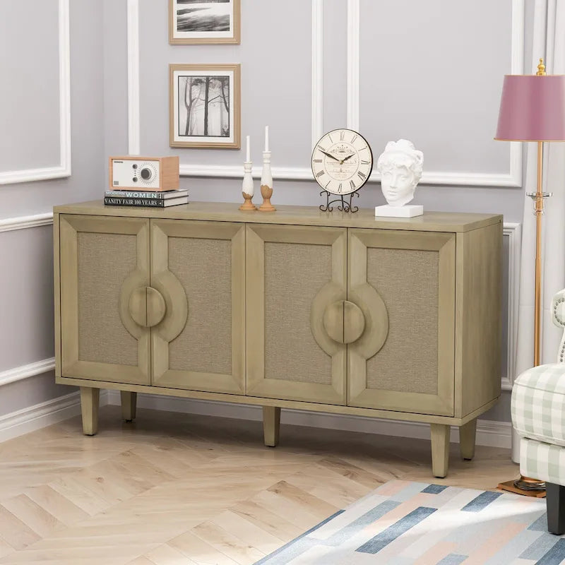 Aparador vintage de 4 puertas color beige, montaje para 1 persona