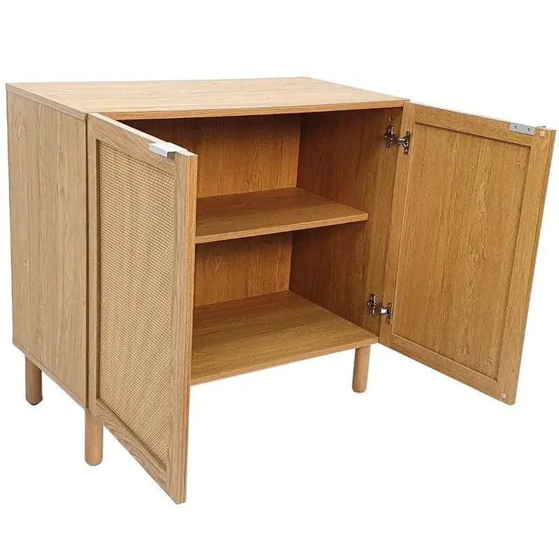 Gabinete marrón de 2 puertas con paneles de ratán – Tapa de MDF